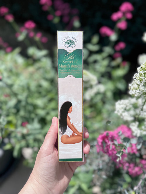 Green Tree Botanics - The Secret of Manifestation